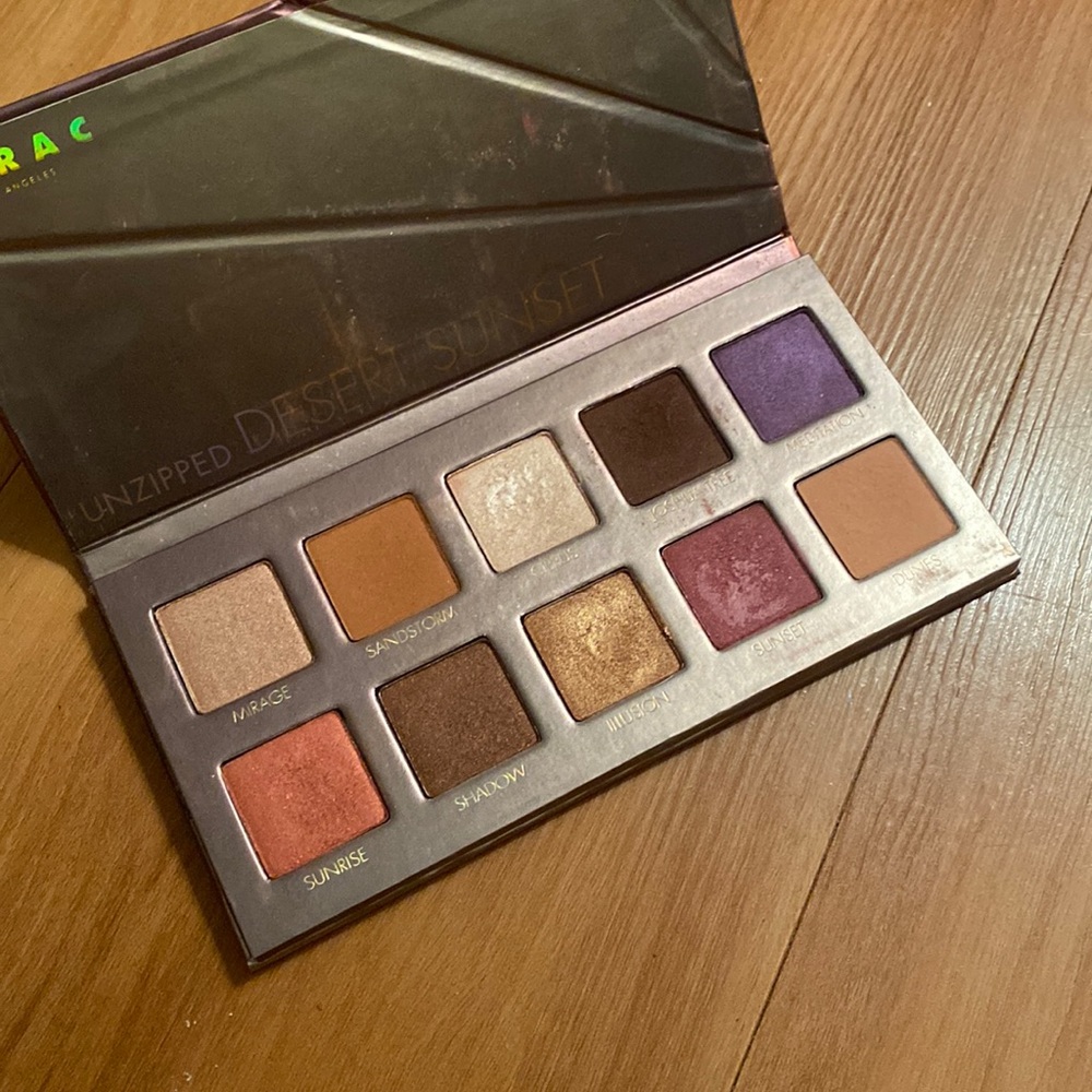 Desert sunset palette